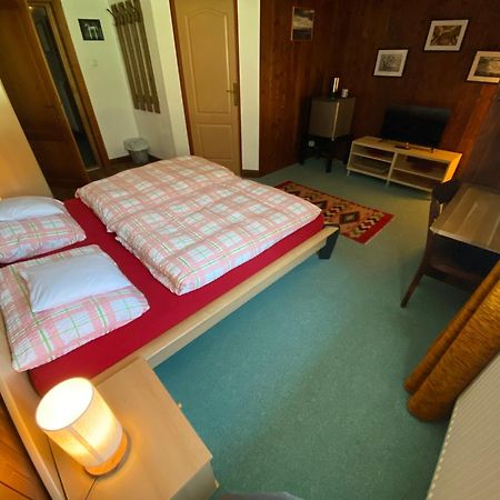 Haus Fiegl Hotell Oetz Exteriör bild