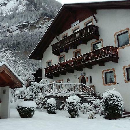 Haus Fiegl Hotell Oetz Exteriör bild