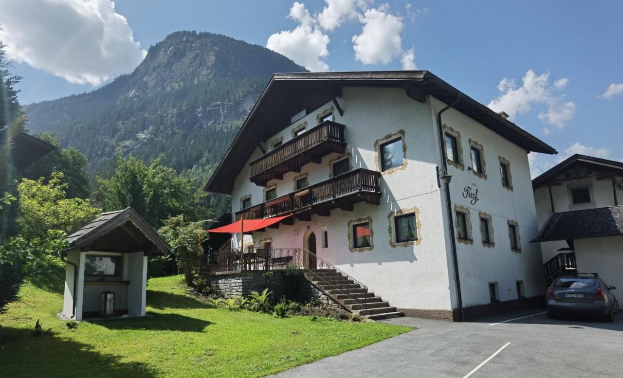 Haus Fiegl Hotell Oetz Exteriör bild