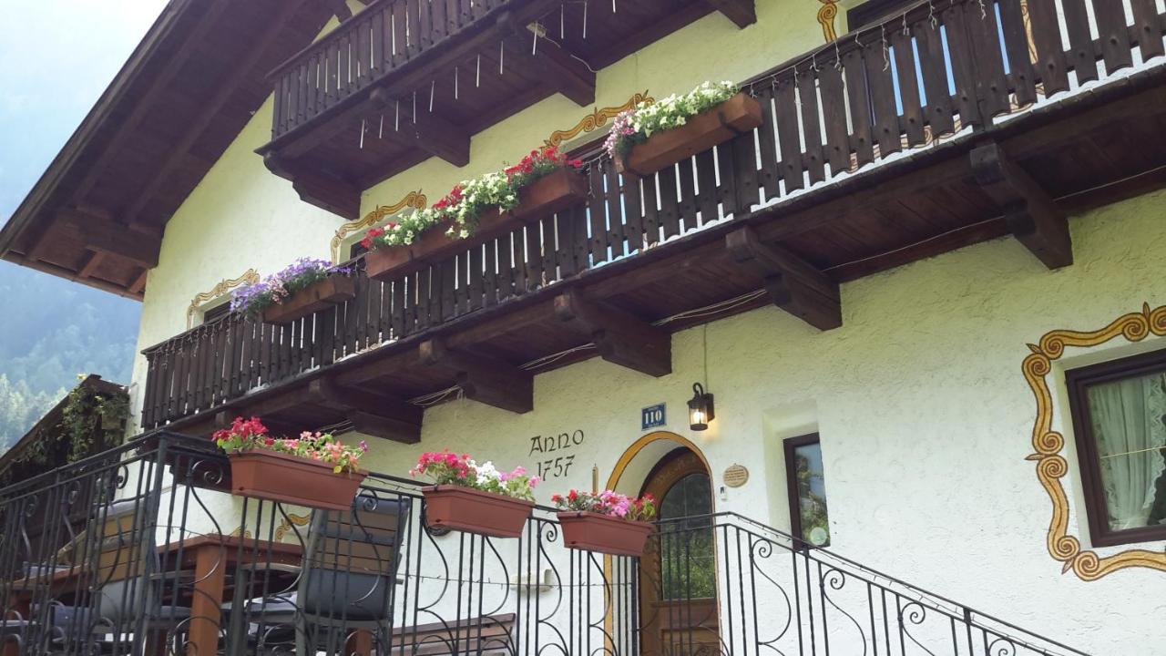 Haus Fiegl Hotell Oetz Exteriör bild