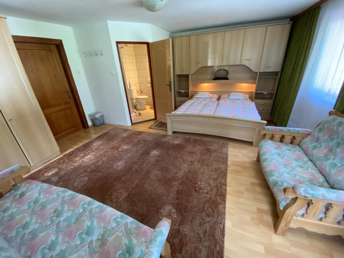 Haus Fiegl Hotell Oetz Exteriör bild