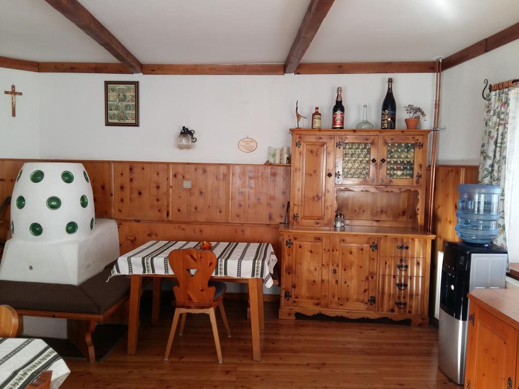 Haus Fiegl Hotell Oetz Exteriör bild