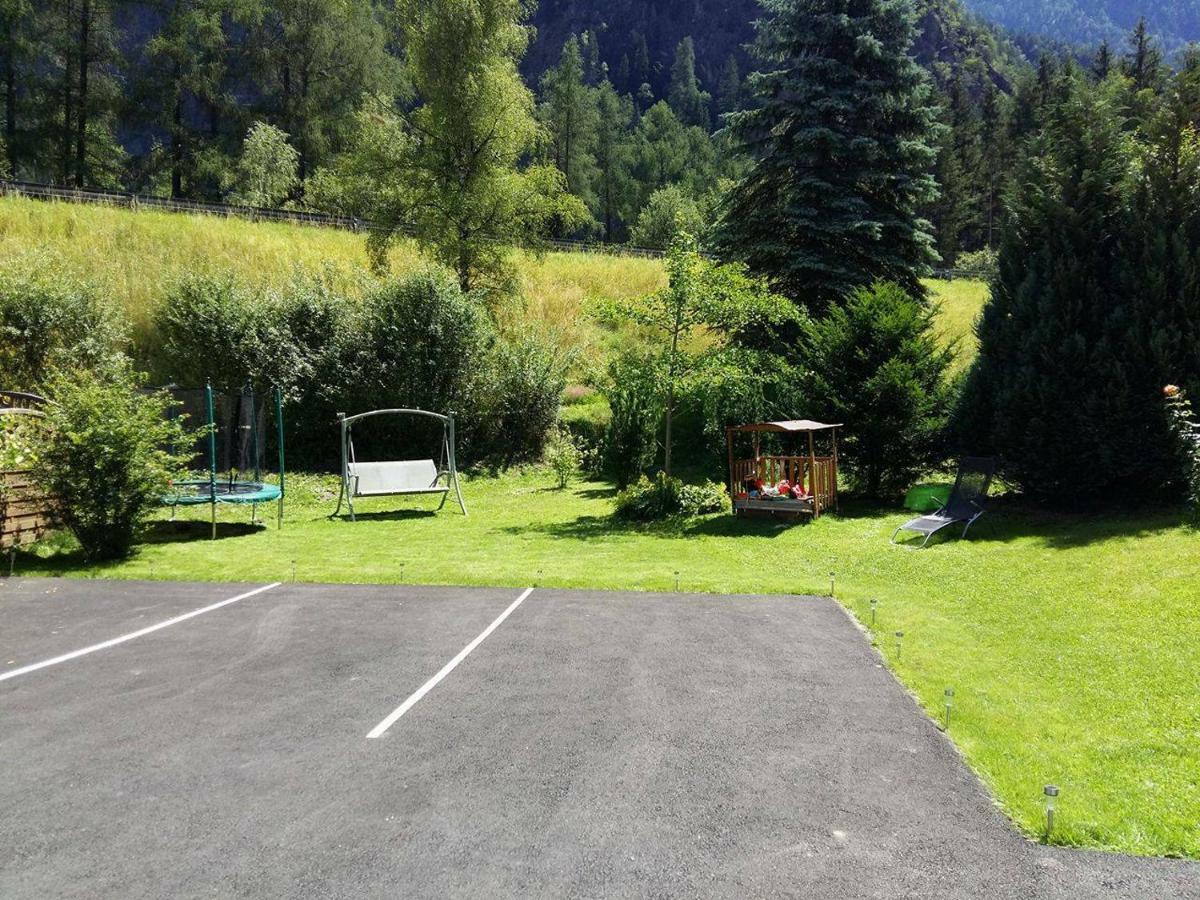 Haus Fiegl Hotell Oetz Exteriör bild