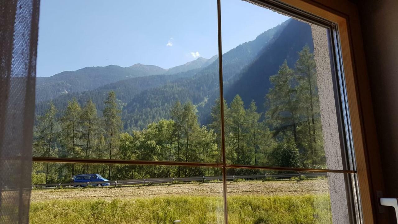 Haus Fiegl Hotell Oetz Exteriör bild