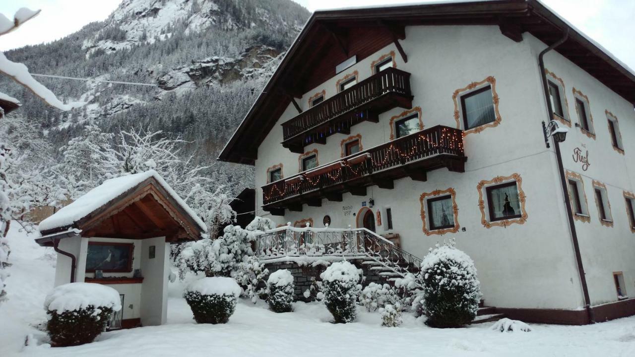 Haus Fiegl Hotell Oetz Exteriör bild